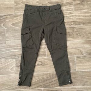 J Brand Skinny Cargo Ankle Pants | Size 24